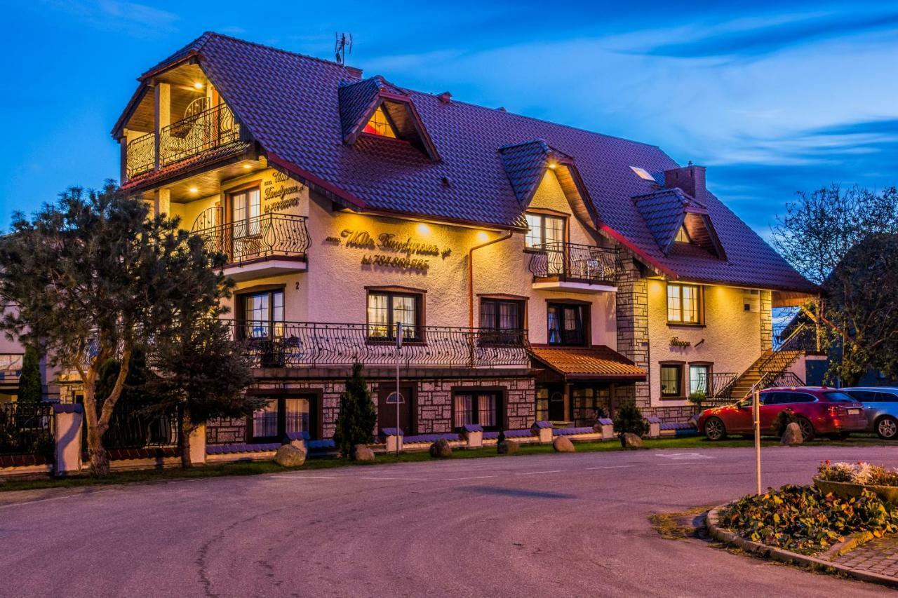 Willa Bursztynowa Rewa Exterior photo